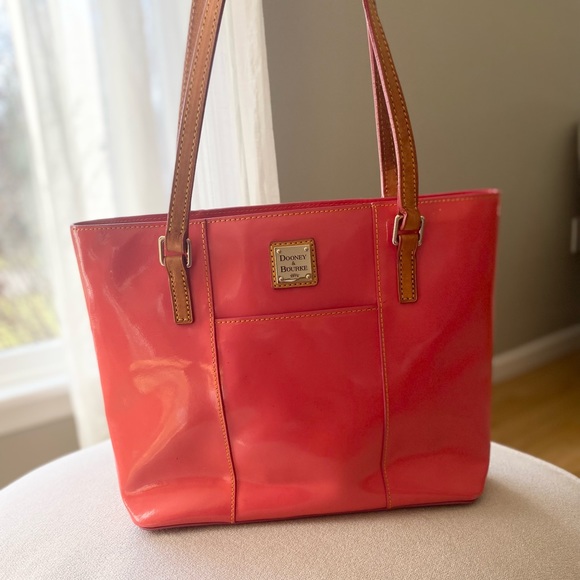 Dooney & Bourke Handbags - Dooney & Bourke Small Lexington Shopper Tote